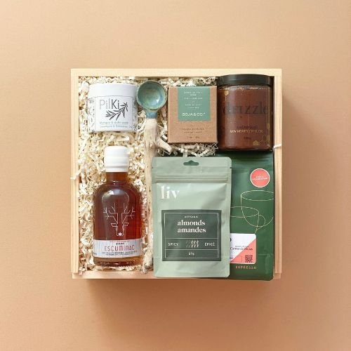 Custom Gift box for realtors and house warming in Toronto, Mint & Co