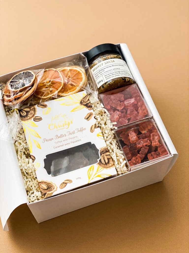 employee appreciation gift box in Toronto, Client gifts Toronto, Mint & Co