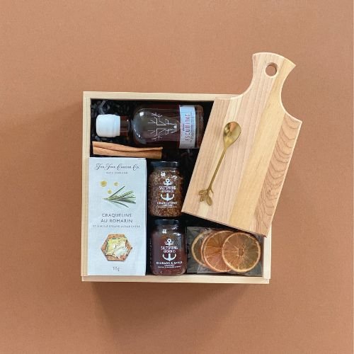 Corporate gifts Toronto, Gourmet food in a wooden gift box, Mint & Co